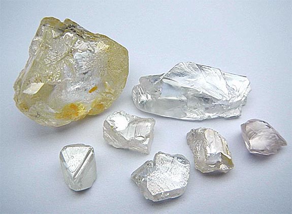 Raw Diamonds - Image 4